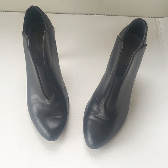 ADRIENNE VITTADINI BOOTIE STYLE HEEL SHOE BLACK LEATHER SIZE 8M - Picture 3 of 15